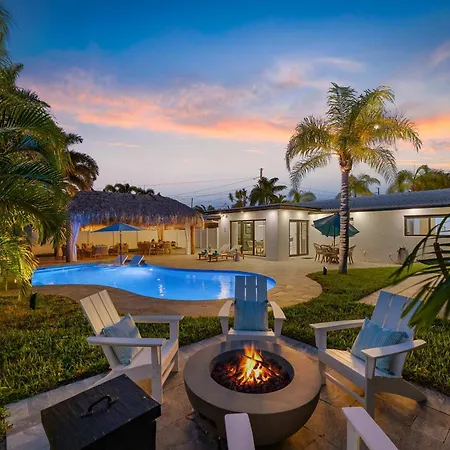 Tiki Hut Paradise Mins To Beach W Fire Pit